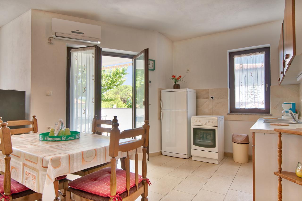 Apartment Maja スティンヤン エクステリア 写真